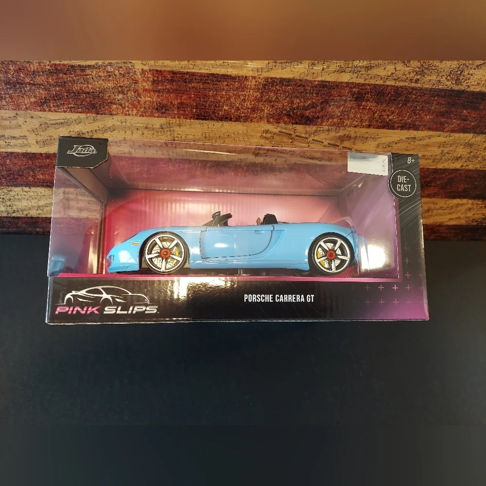 PORSCHE CARRERA GT